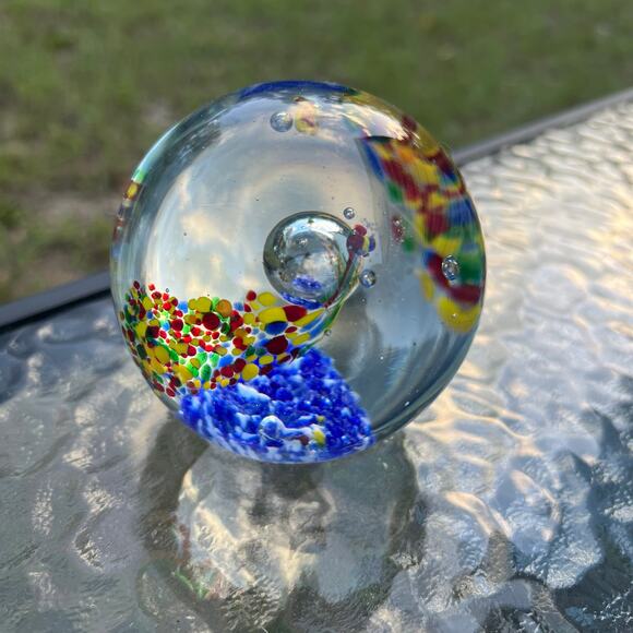 WOW 3" Handblown Studio Art Glass Swirl Abstract Controlled Bubble Paperweight - Picture 5 of 7